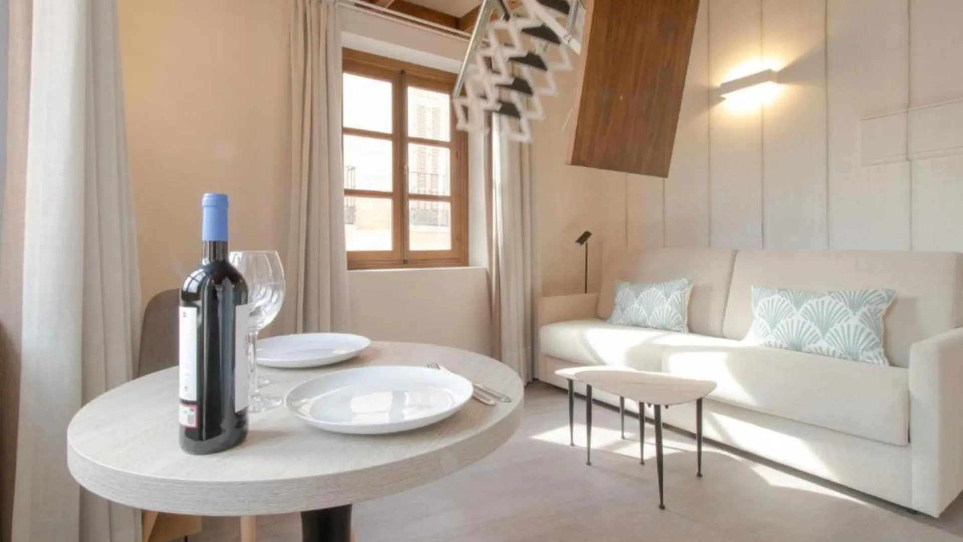 Apartment Suncity Boho Suite Loft Malaga